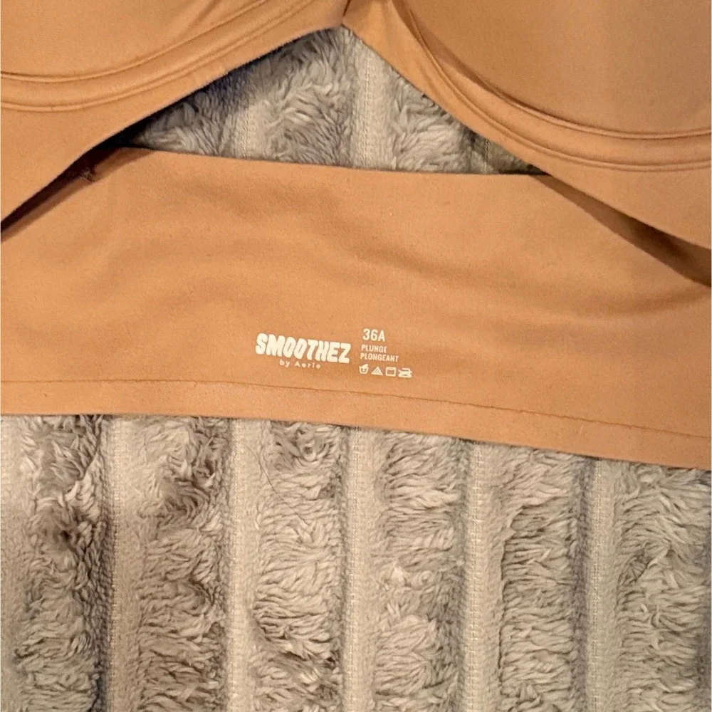 Aerie Smoothez Plunge Bra Tan Nude Wireless Padded 36A 4792-8326-212